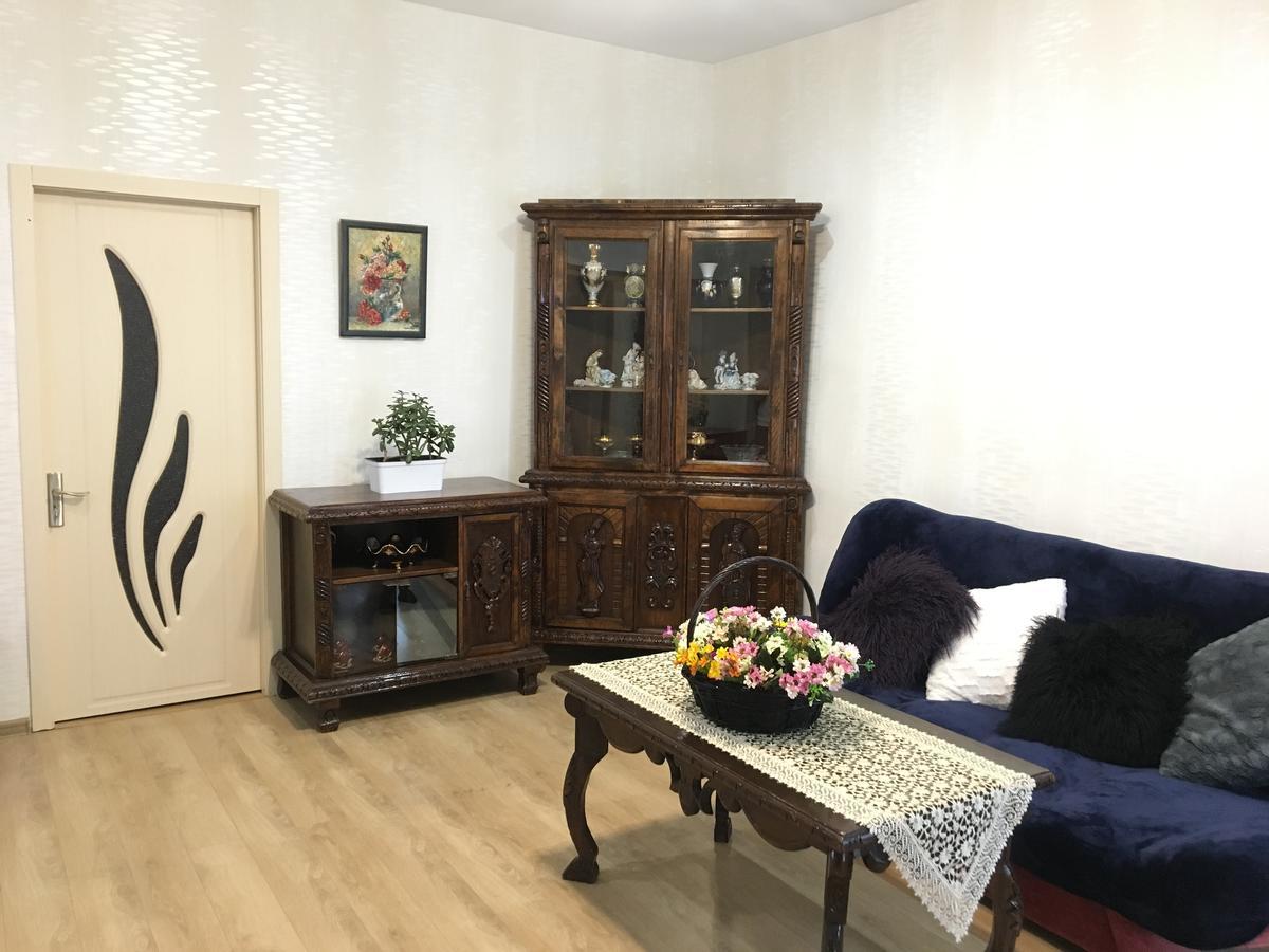 ティビリシNewly Renovated Houseアパートメント エクステリア 写真