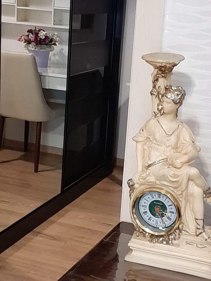 ティビリシNewly Renovated Houseアパートメント エクステリア 写真